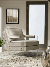 Load image into Gallery viewer, Avonley Accent Chair
