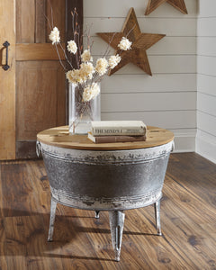 Shellmond Accent Cocktail Table