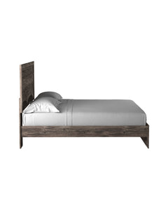 Ralinksi Queen Panel Bed