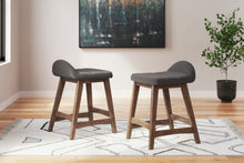 Load image into Gallery viewer, Lyncott Bar Stool
