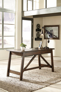 Baldridge Large Leg Desk