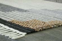 Load image into Gallery viewer, Roxsburg Large Area Rug
