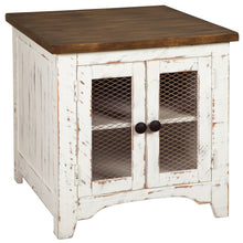 Load image into Gallery viewer, Wystfield End Table
